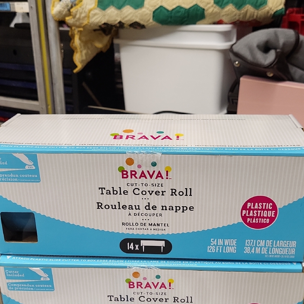 Brava Blue Table Cover Roll
